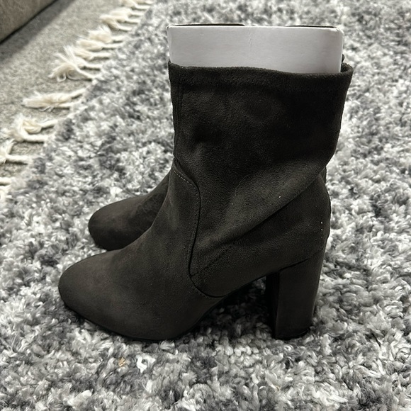 a new day Shoes - NWT A New Day Gray Block Heel Booties